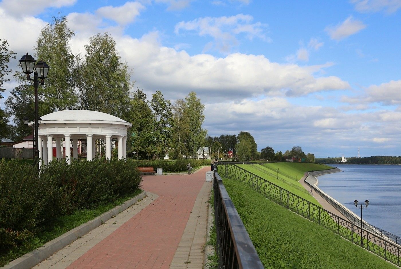 volzhskaya naberezhnaya v myshkine